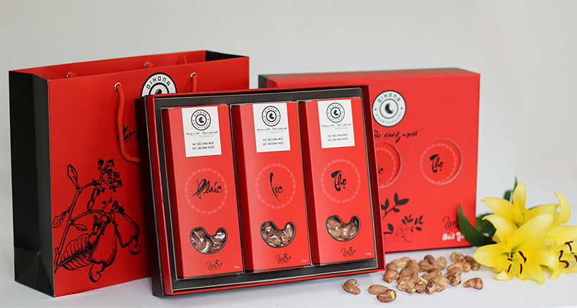 hộp quà tặng hạt điều rang muối Bình Phước DIHONA